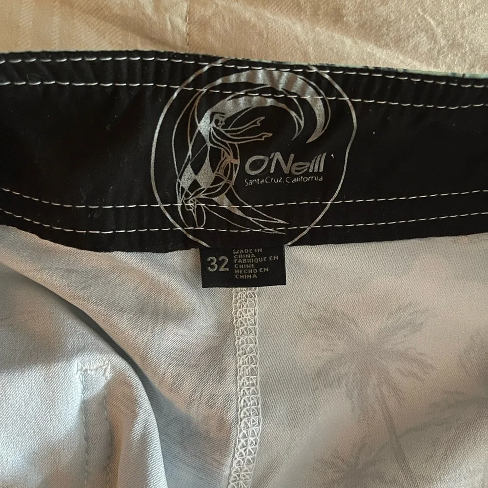 O’Neill Board Shorts Swim 32 - Picture 3 of 5